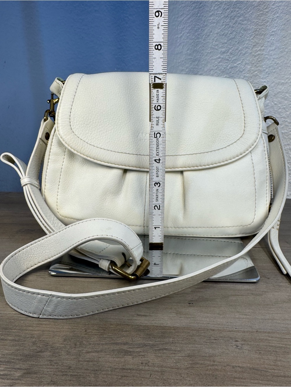 American Leather Co Marino Crossbody NEW W/O Tags Winter White 2 Straps - Picture 12 of 16